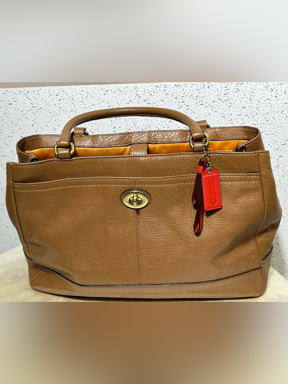 Coach Park Leather Carry all Large with Red hang tag F23268
